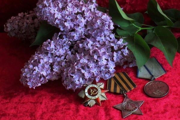 Спасибо деду за Победу! Михаил Кривов — Стих.