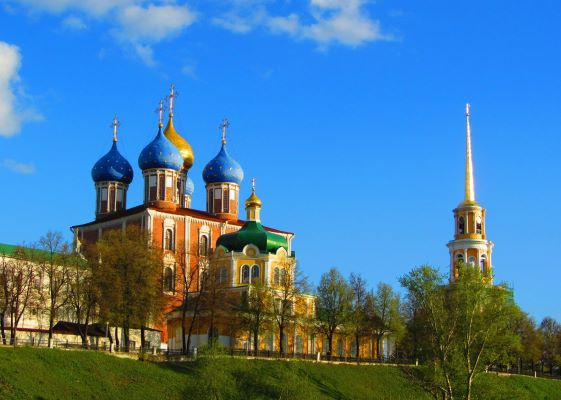 Главная достопримечательность Рязани - Рязанский кремль.  