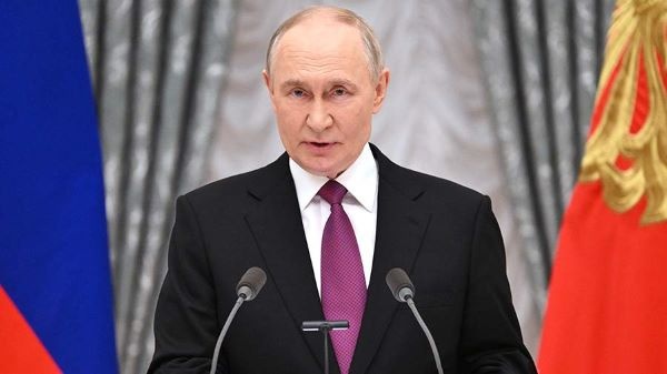 Президент Российской Федерации Владимир Владимирович Путин поздравляет с Днем народного единства.